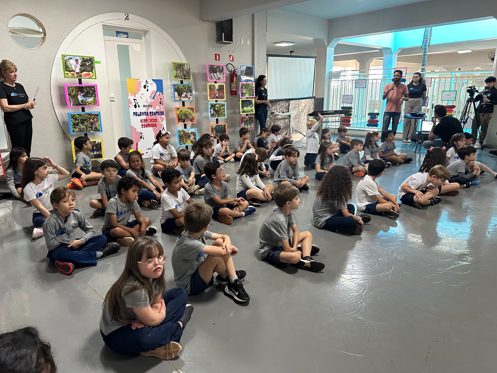 Projeto "Palavra Cantada - história contada"